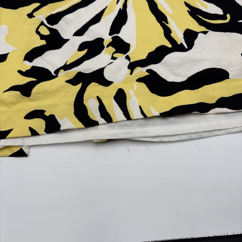 Express Design Studio Skirt Women's Size 12 Floral Design Yellow White Black Zip - Picture 2 of 16
